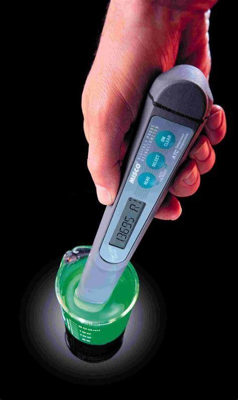 what do refractometers measure|different types of refractometers.